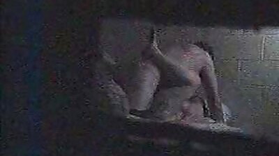 Seksi Muda Latina Pengasuh Mendapat Fucked