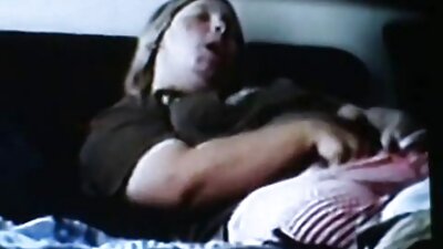 Pembantu Rumah Yang Ingin Tahu Terkejut Dengan Saiz Batang Boss Yang Tidur